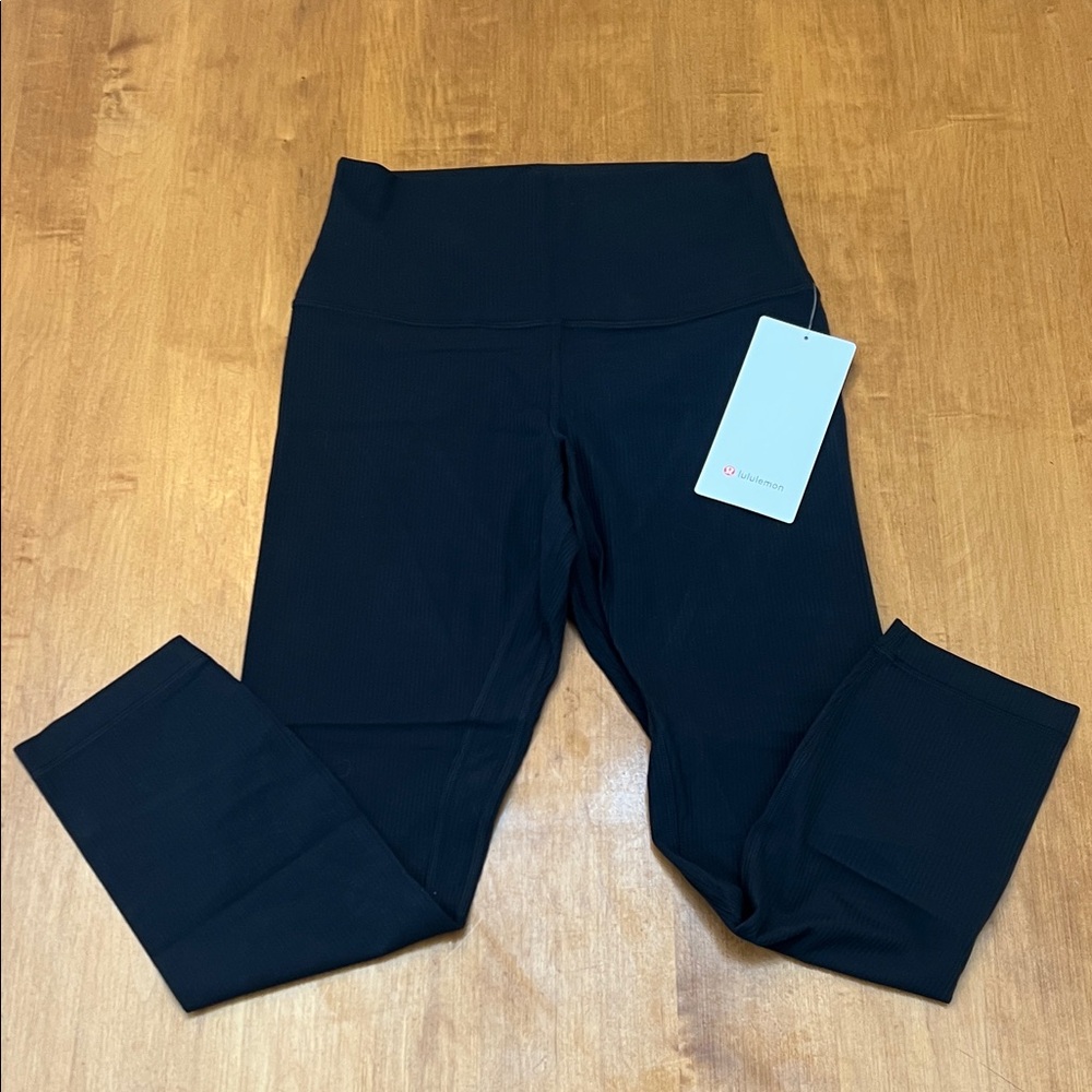 Align Ribbed HR Crop 23”